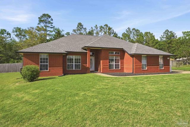 250 Shay Trl, Cantonment, FL 32533