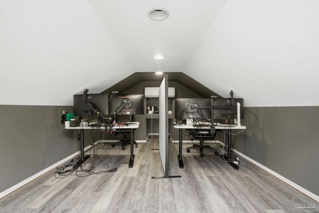 250 Shay Trl, Cantonment, FL 32533