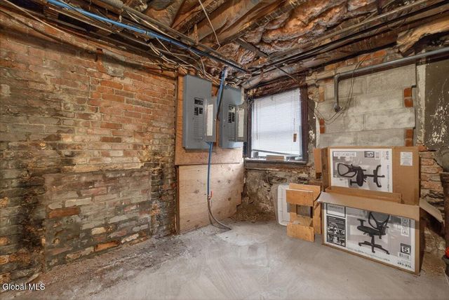 240 4th Street, Troy, NY 12180