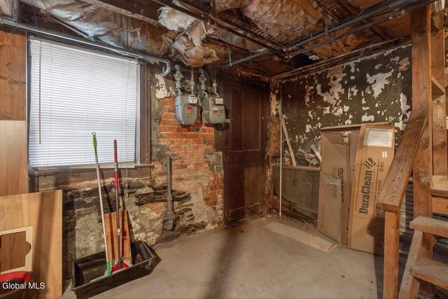 240 4th Street, Troy, NY 12180