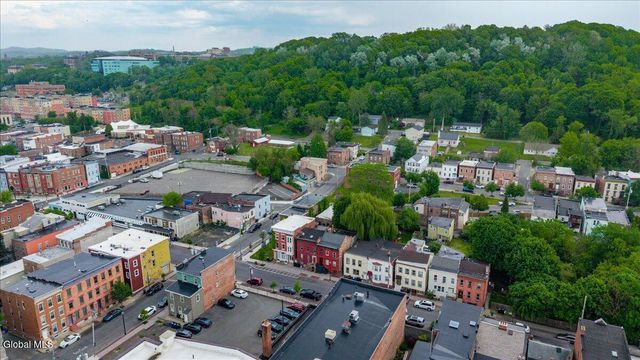 240 4th Street, Troy, NY 12180
