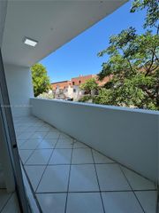 1555 W 44th Pl 244, Hialeah, FL 33012