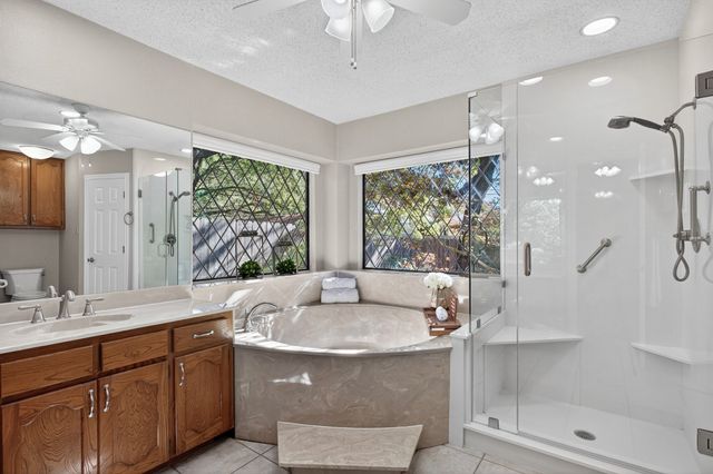 3508 Mckamy Oaks Trail, Arlington, TX 76017