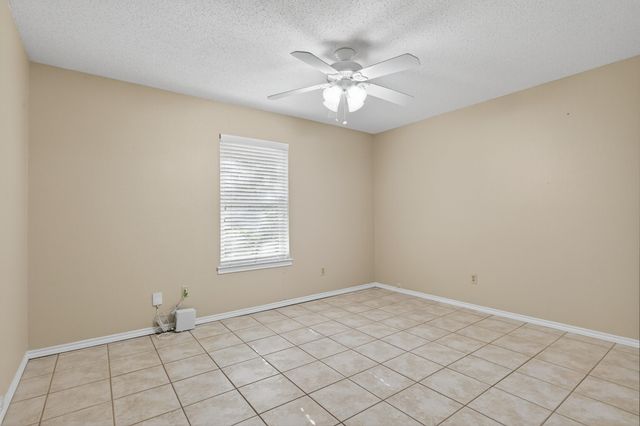 3508 Mckamy Oaks Trail, Arlington, TX 76017