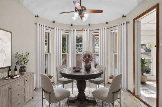 3508 Mckamy Oaks Trail, Arlington, TX 76017