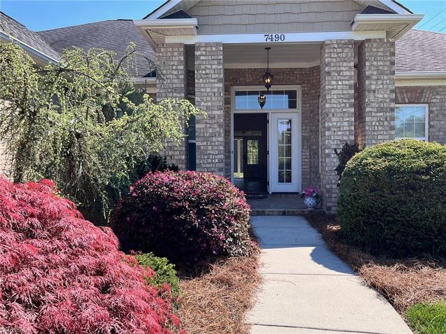 7490 Birchbend Lane, Lewisville, NC 27023