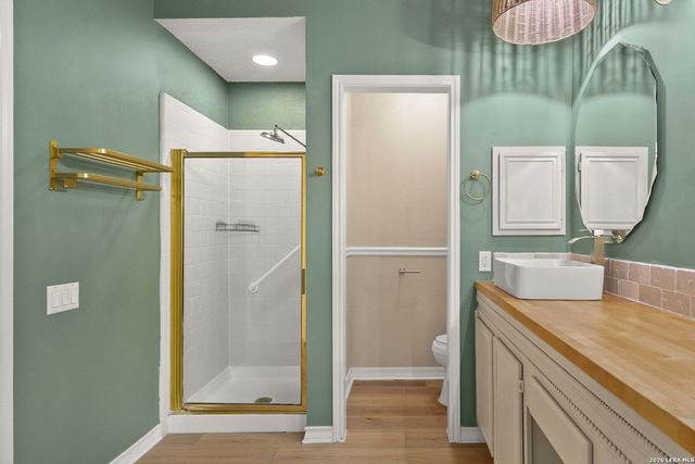 9218 Red Leg, San Antonio, TX 78240