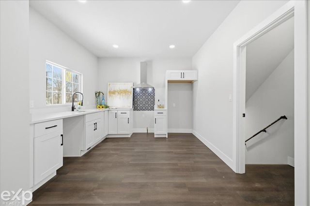 4486 Seyburn Street, Detroit, MI 48214