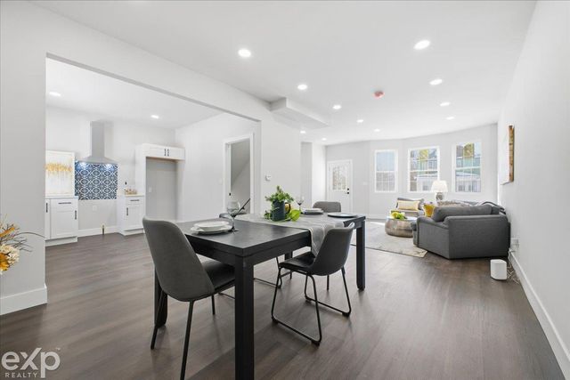 4486 Seyburn Street, Detroit, MI 48214