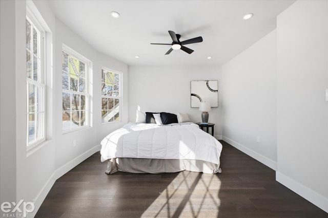 4486 Seyburn Street, Detroit, MI 48214