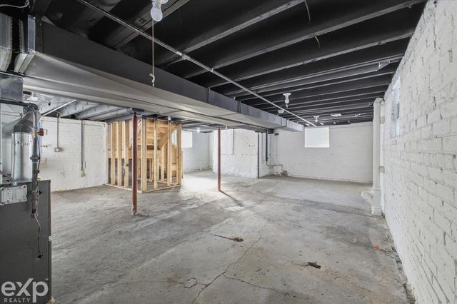 4486 Seyburn Street, Detroit, MI 48214