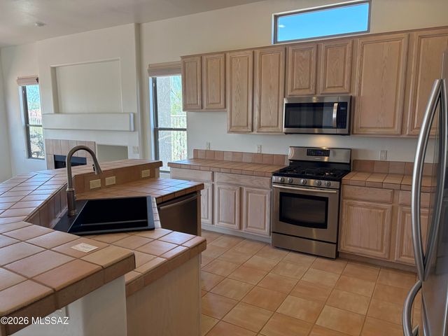 12981 N Woodburne Avenue, Oro Valley, AZ 85755