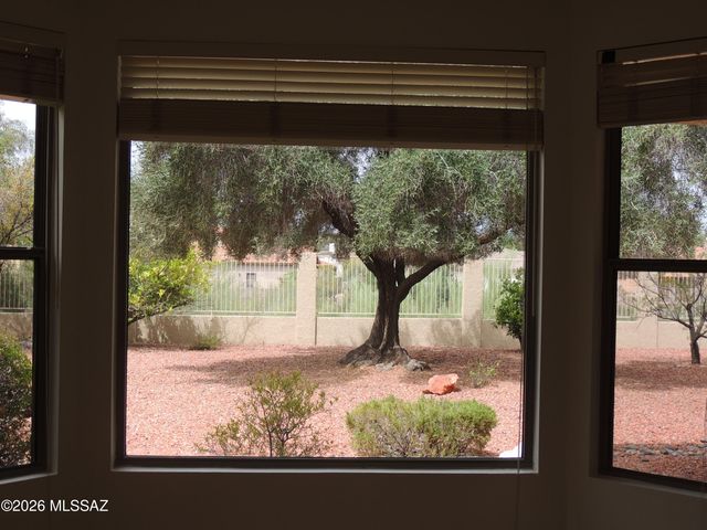 12981 N Woodburne Avenue, Oro Valley, AZ 85755