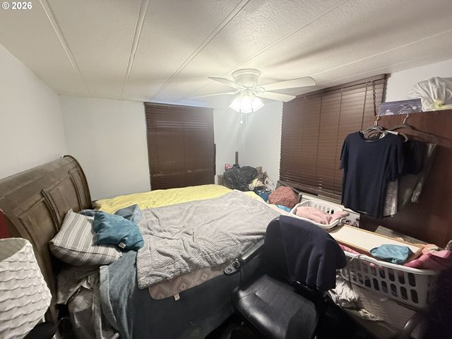 1000 N 8TH St 20, Reedsport, OR 97467