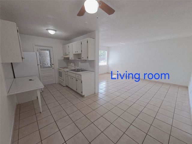 1007 N 19th Ave 4, Hollywood, FL 33020