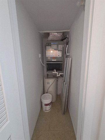 1007 N 19th Ave 4, Hollywood, FL 33020