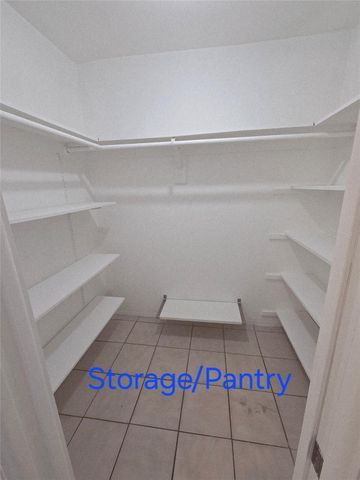 1007 N 19th Ave 4, Hollywood, FL 33020