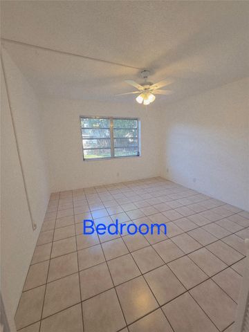 1007 N 19th Ave 4, Hollywood, FL 33020