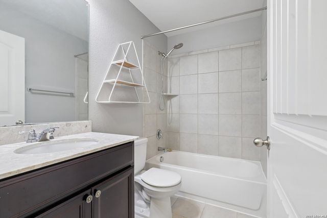 10411 Queensland Way, Converse, TX 78109