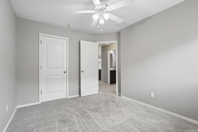 10411 Queensland Way, Converse, TX 78109
