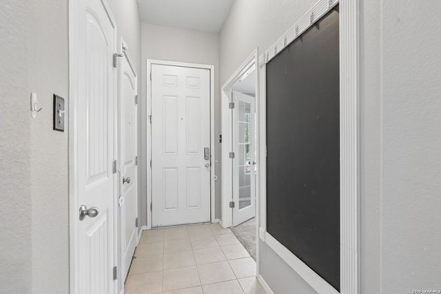 10411 Queensland Way, Converse, TX 78109