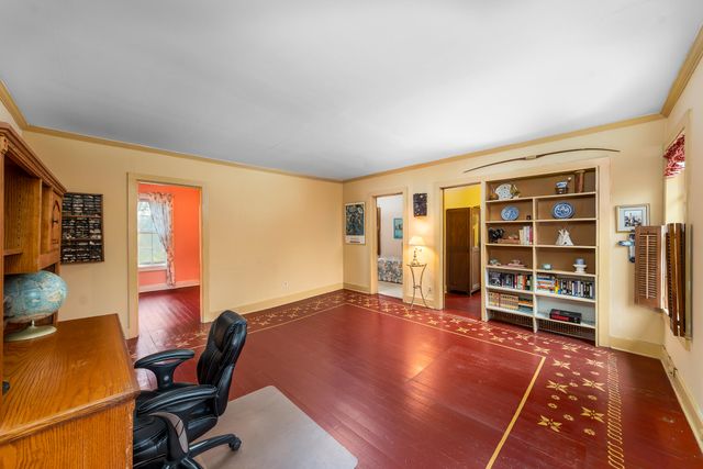 8425 Parshallville Road, Fenton, MI 48430