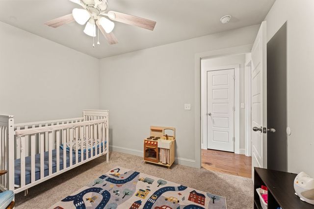 8 Charing Drive, Bella Vista, AR 72714