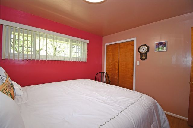 21 Robin Rd, Robinson Twp, PA 15136