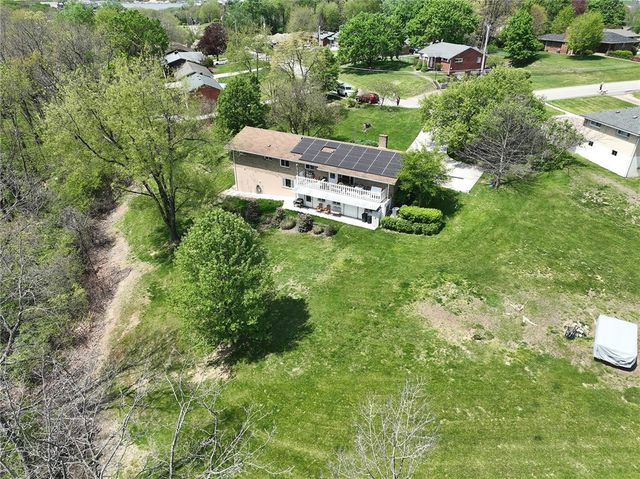 21 Robin Rd, Robinson Twp, PA 15136