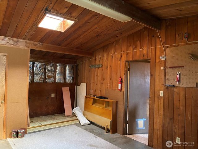122 McKinley Street, Burlington, WA 98233