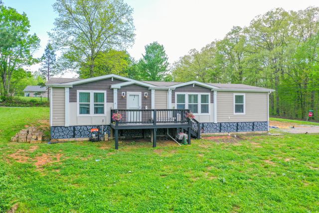 6989 W Laurel Road, London, KY 40741