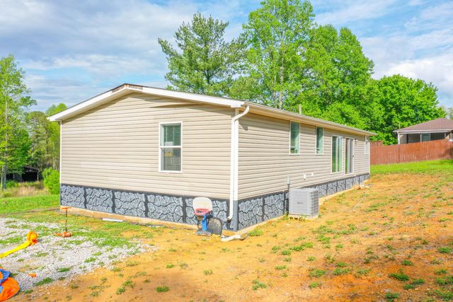 6989 W Laurel Road, London, KY 40741