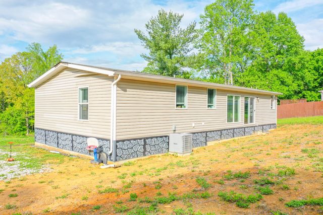 6989 W Laurel Road, London, KY 40741