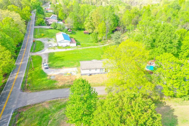 6989 W Laurel Road, London, KY 40741