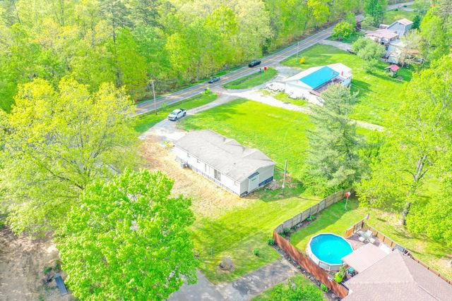 6989 W Laurel Road, London, KY 40741