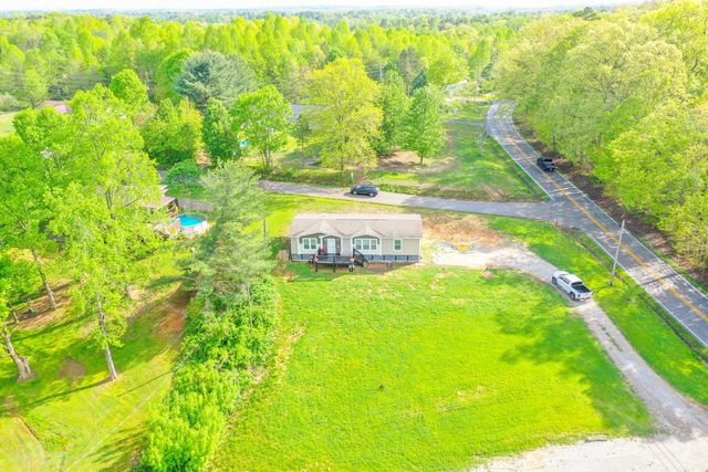 6989 W Laurel Road, London, KY 40741