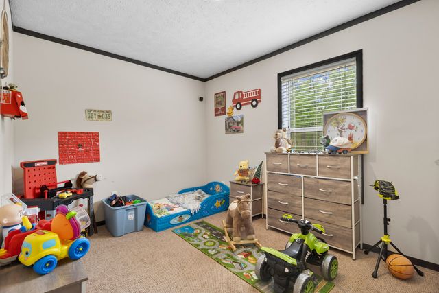 6989 W Laurel Road, London, KY 40741