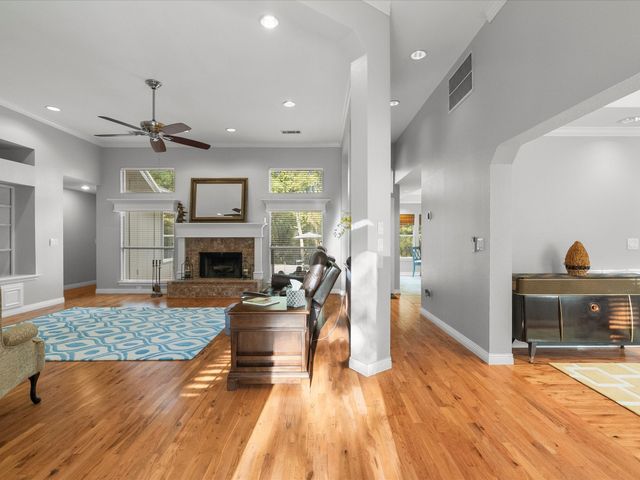 701 Pearl Cove, Oak Point, TX 75068