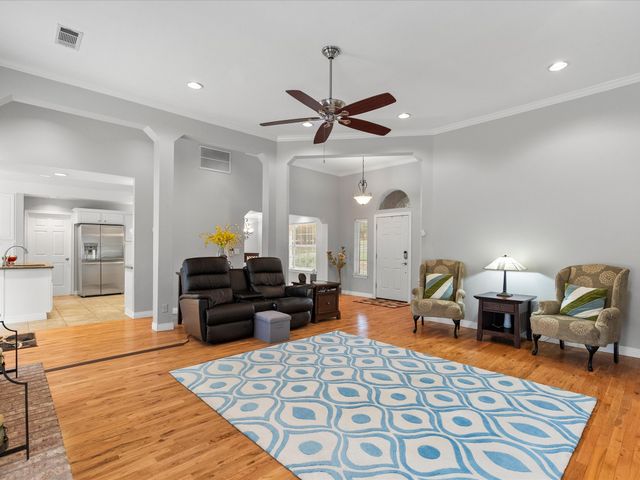 701 Pearl Cove, Oak Point, TX 75068