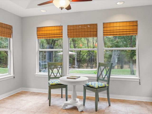 701 Pearl Cove, Oak Point, TX 75068