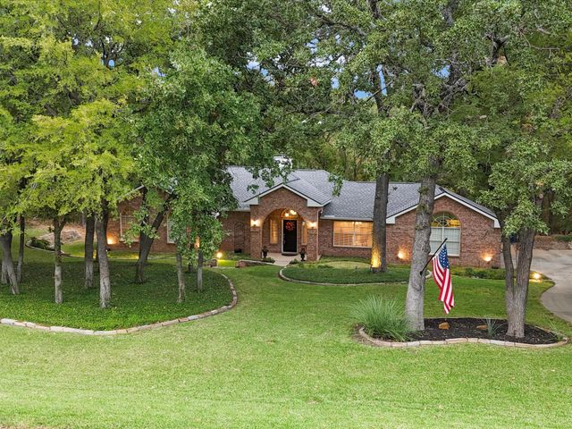 701 Pearl Cove, Oak Point, TX 75068