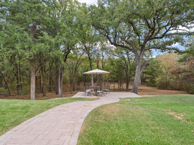 701 Pearl Cove, Oak Point, TX 75068