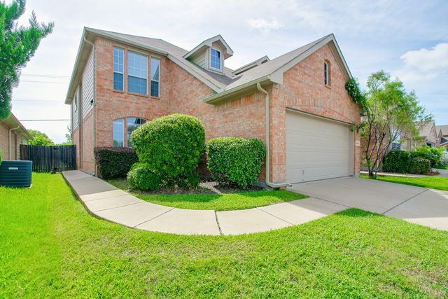 5824 Melanie Court, Fort Worth, TX 76131
