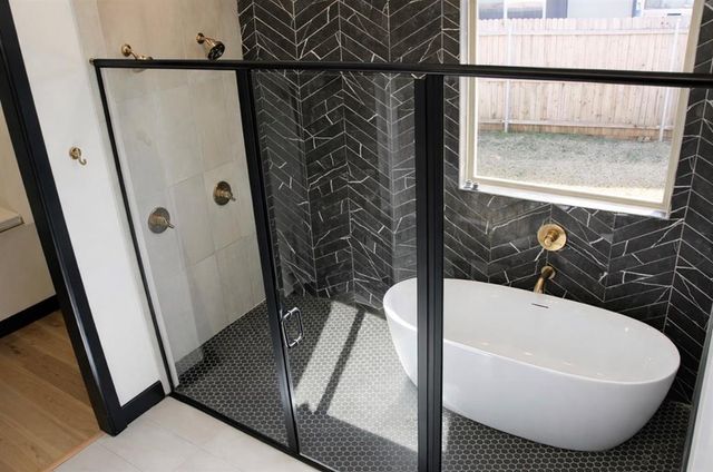 19909 Thornhaven Drive, Edmond, OK 73012