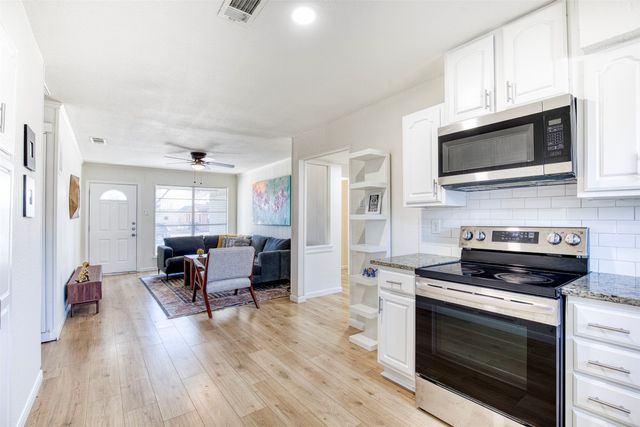 121 Sunflower Drive, Garland, TX 75041