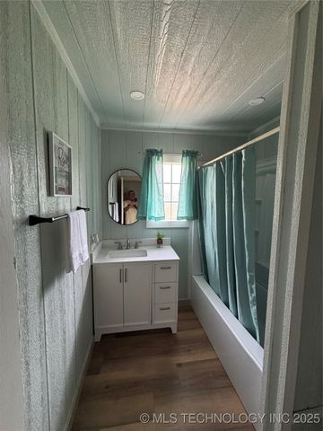 108 W Bryan Avenue, Calera, OK 74730