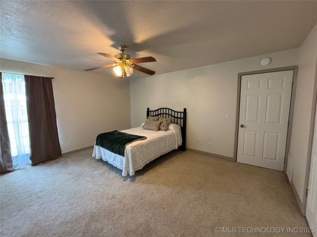 108 W Bryan Avenue, Calera, OK 74730