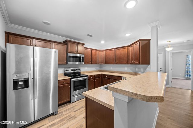 1109 Bridgeport Way, Leland, NC 28451