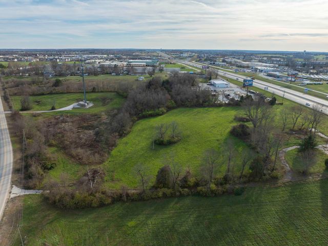 1099 N Farmers Branch Road, Ozark, MO 65721