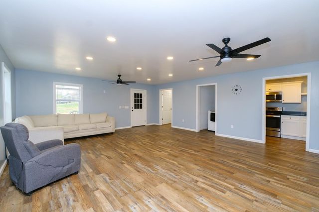 1489 Mount Herman Rd, Shelbyville, TN 37160
